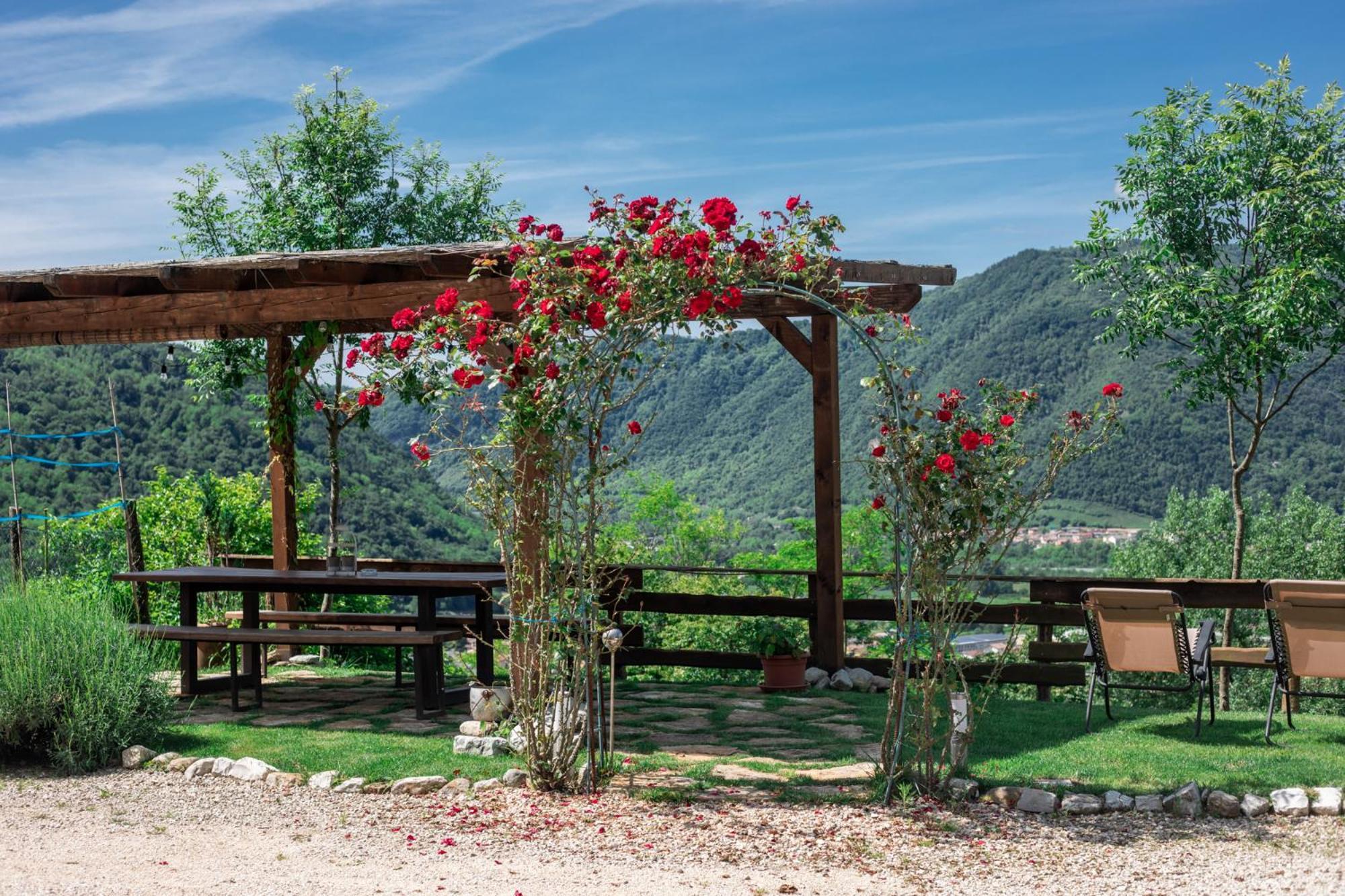Agriturismo Riva Dei Coz Sequsino Exteriér fotografie