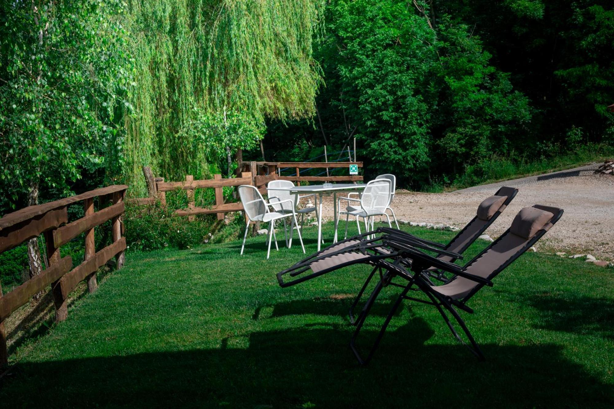 Agriturismo Riva Dei Coz Sequsino Exteriér fotografie