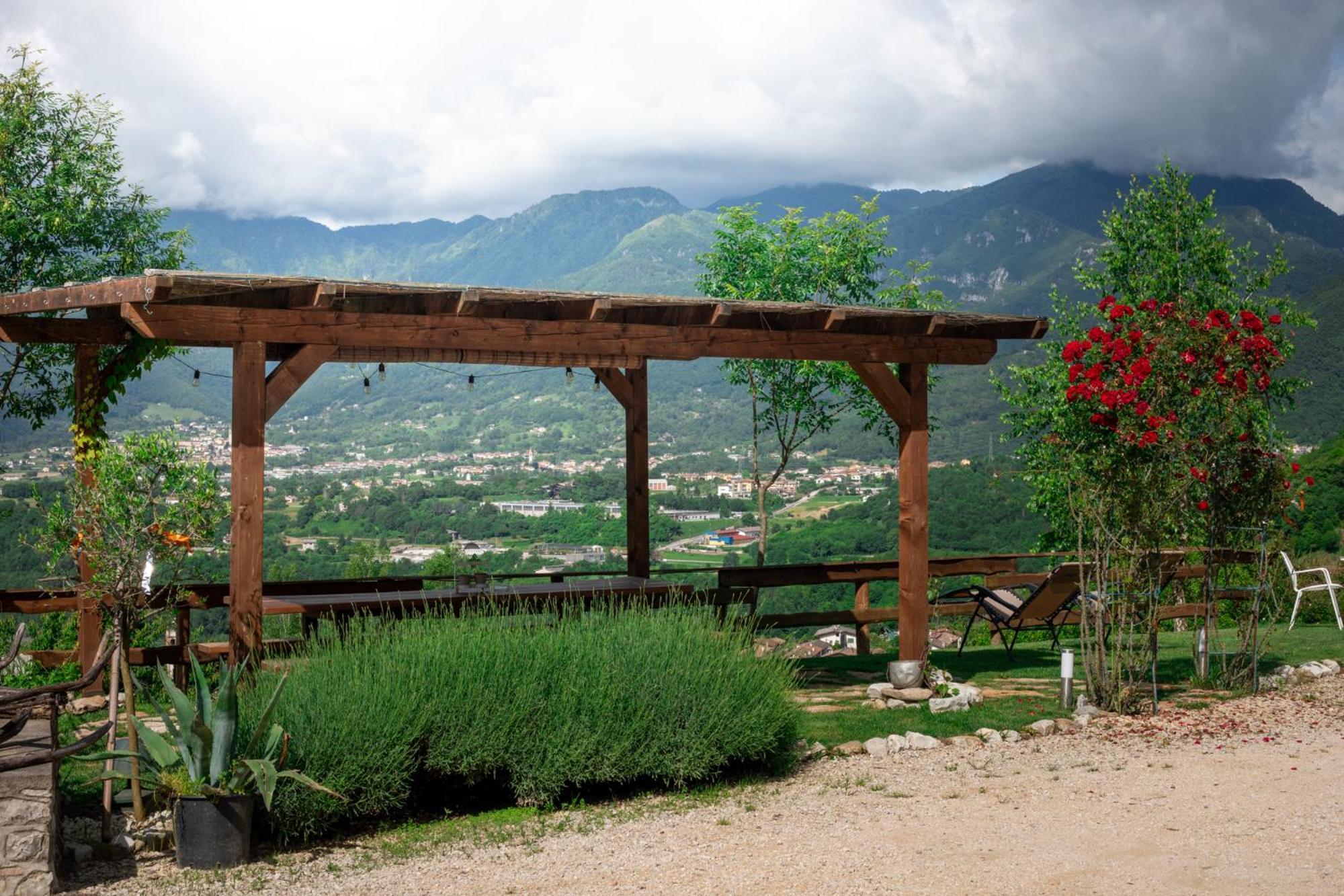 Agriturismo Riva Dei Coz Sequsino Exteriér fotografie