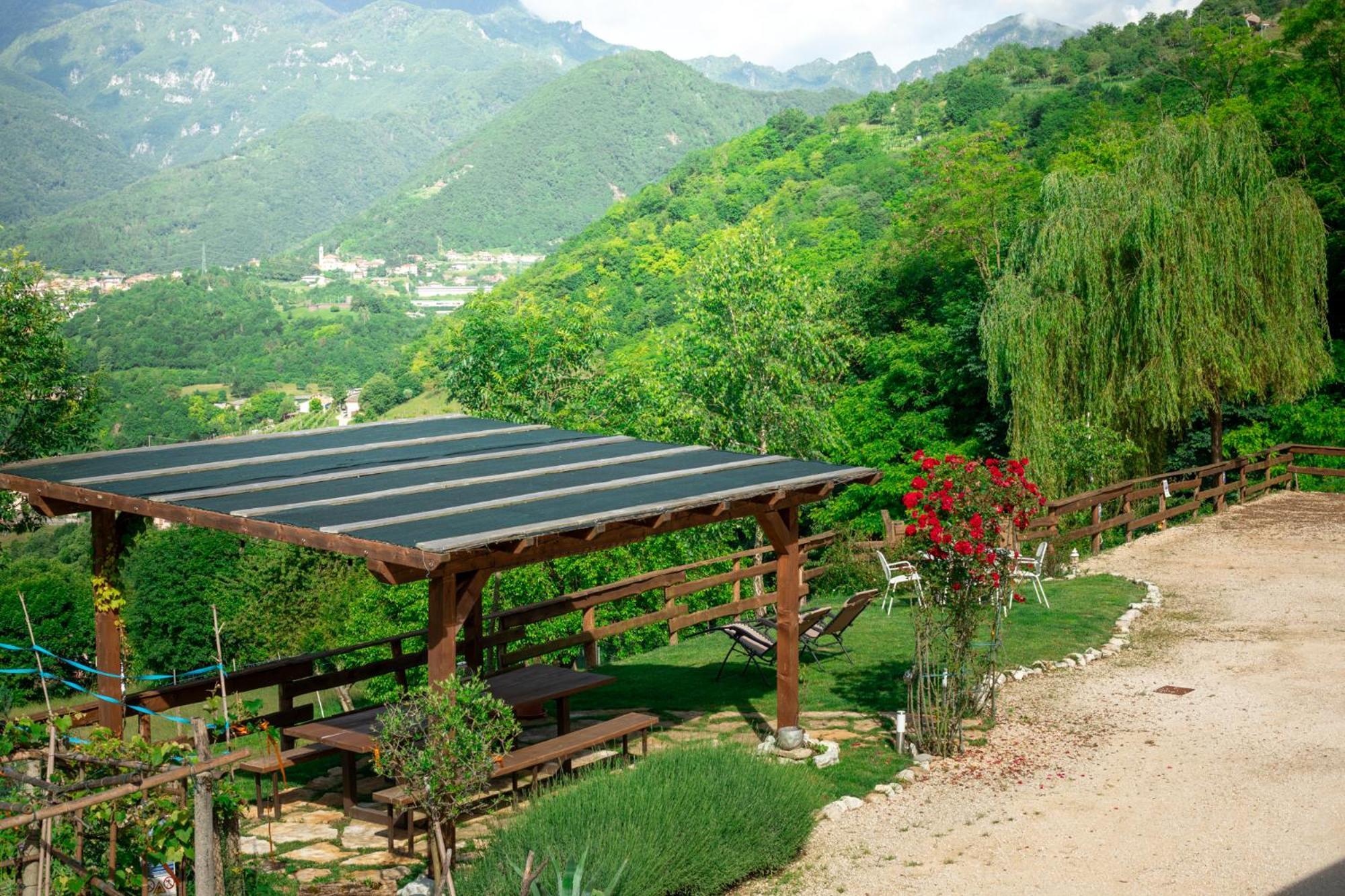 Agriturismo Riva Dei Coz Sequsino Exteriér fotografie